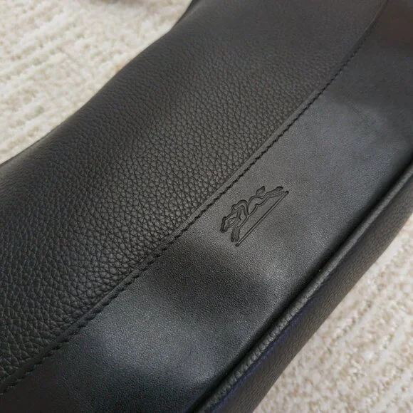 Vintage Longchamp Black Pebbled Leather Crossbody with Gold Hardware - Picture 2 of 12